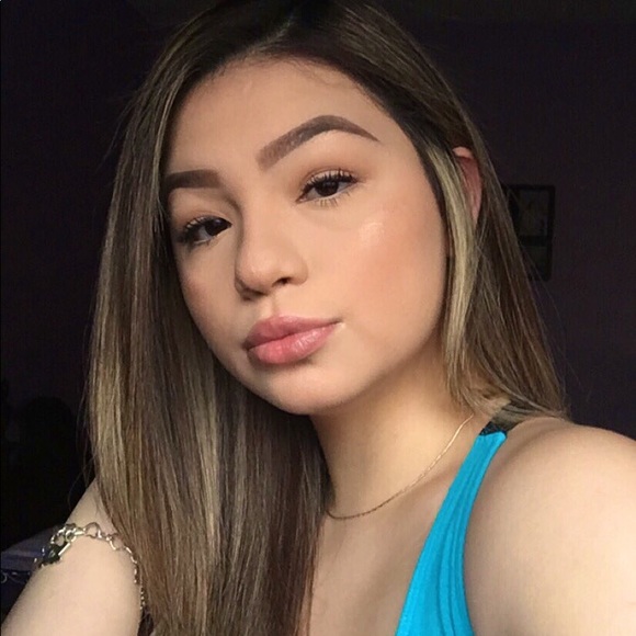 Meet your Posher, Natalie - Picture 1 of 1